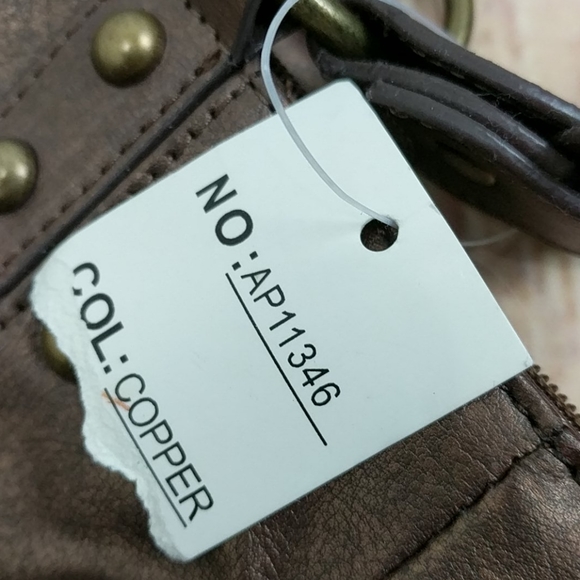 NWT Unbranded Hobo Purse Handbag Studded Buckle Accent 10" Handle Metallic Brown - Picture 3 of 7